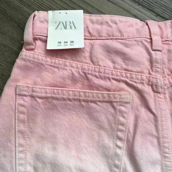 ✨🆕Zara🆕✨ | Pink and white  ombré Bermuda Jean shorts - Picture 11 of 11